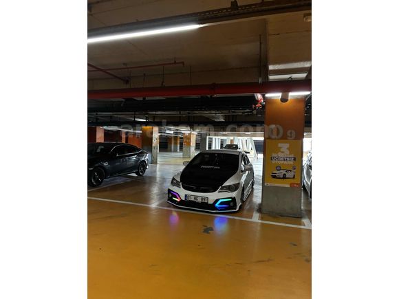 Sahibinden Honda Civic 1.6i VTEC Premium 2011 Model 