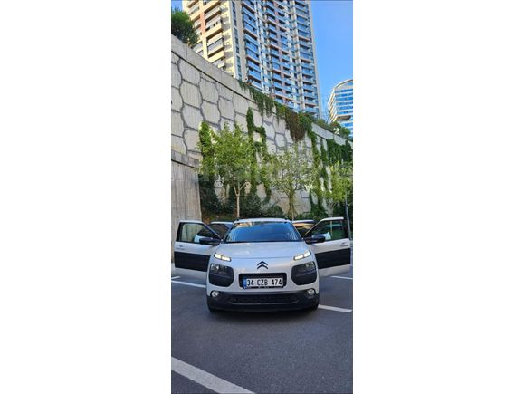 Sahibinden Citroen C4 Cactus 1.2 e-VTI Shine 2015 Model