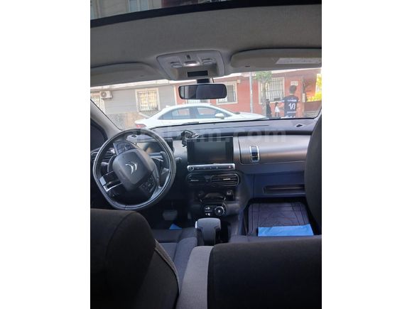 Sahibinden Citroen C4 Cactus 1.2 e-VTI Shine 2015 Model
