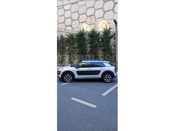 Sahibinden Citroen C4 Cactus 1.2 e-VTI Shine 2015 Model