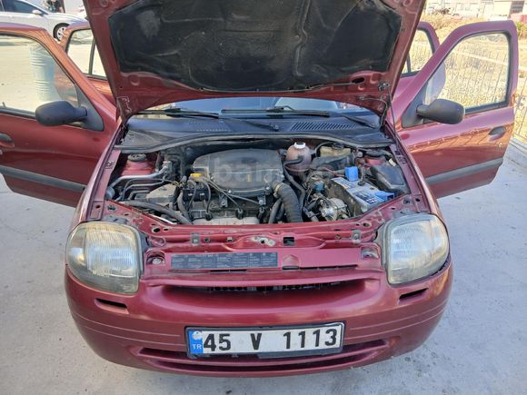 Sahibinden Renault Clio 1.4 RNA 2001 Model