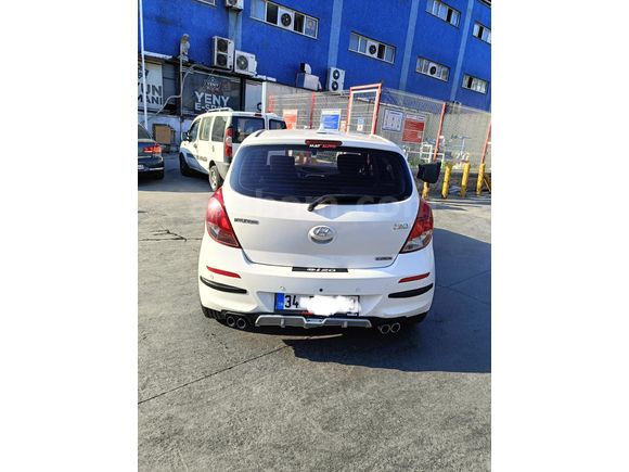 Sahibinden Hyundai i20 1.4 CRDİ kazasiz, boyasiz, degisensiz, tramersiz