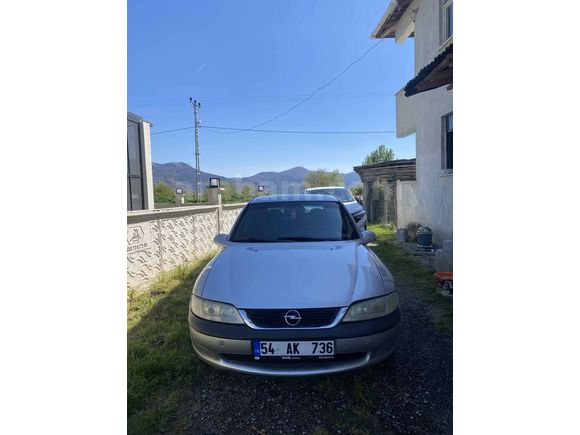 Temiz arayana Opel Vectra 2.0 CD 1997 Model 