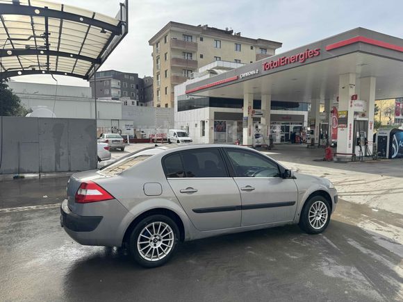 Sahibinden Renault Megane 1.6 Authentique 2006 Model 