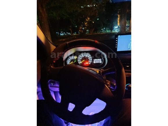 Sahibinden Renault Megane 1.6 Expression 2011 Model  126.000 km Siyah