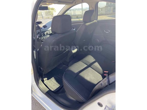 Sahibinden Renault Fluence 1.5 dCi Touch 2014 Model 