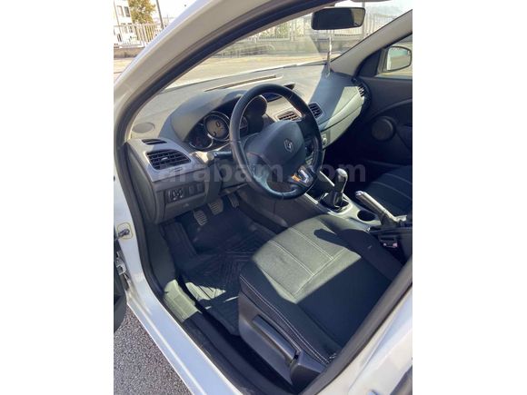 Sahibinden Renault Fluence 1.5 dCi Touch 2014 Model 