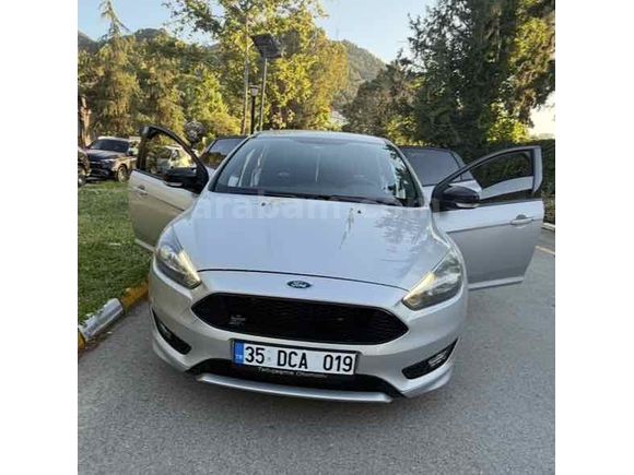Sahibinden Ford Focus 1.5 TDCi ST Line 2017 Model 