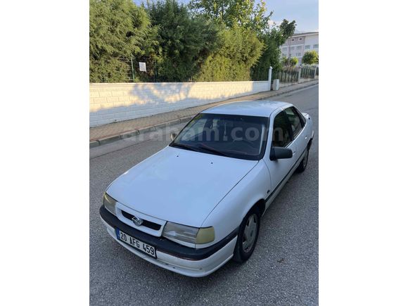 Galeriden Opel Vectra KLİMALI 2.0 GL 1993 Model Denizli