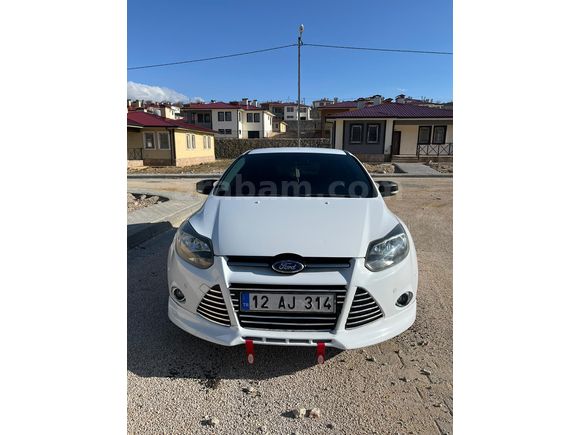 Sahibinden Ford Focus 1.6 TDCi Titanium 2014 Model