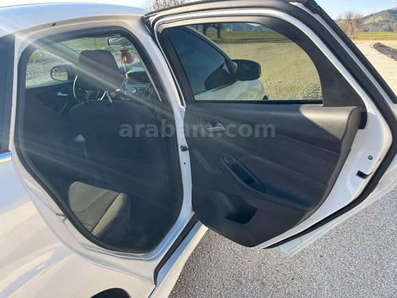 Sahibinden Ford Focus 1.6 TDCi Titanium 2014 Model