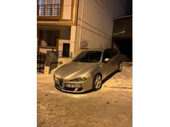0 MOTOR Alfa Romeo 147 1.6 TS Distinctive 2004 Model