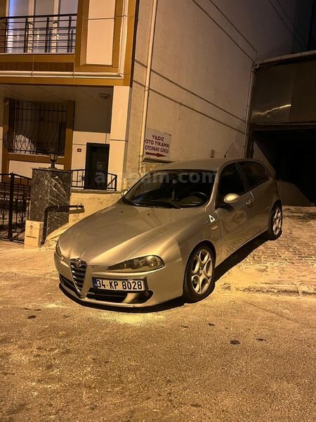 Sahibinden Alfa Romeo 147 1.6 TS Distinctive 2004 Model İstanbul 283.000 km Gri