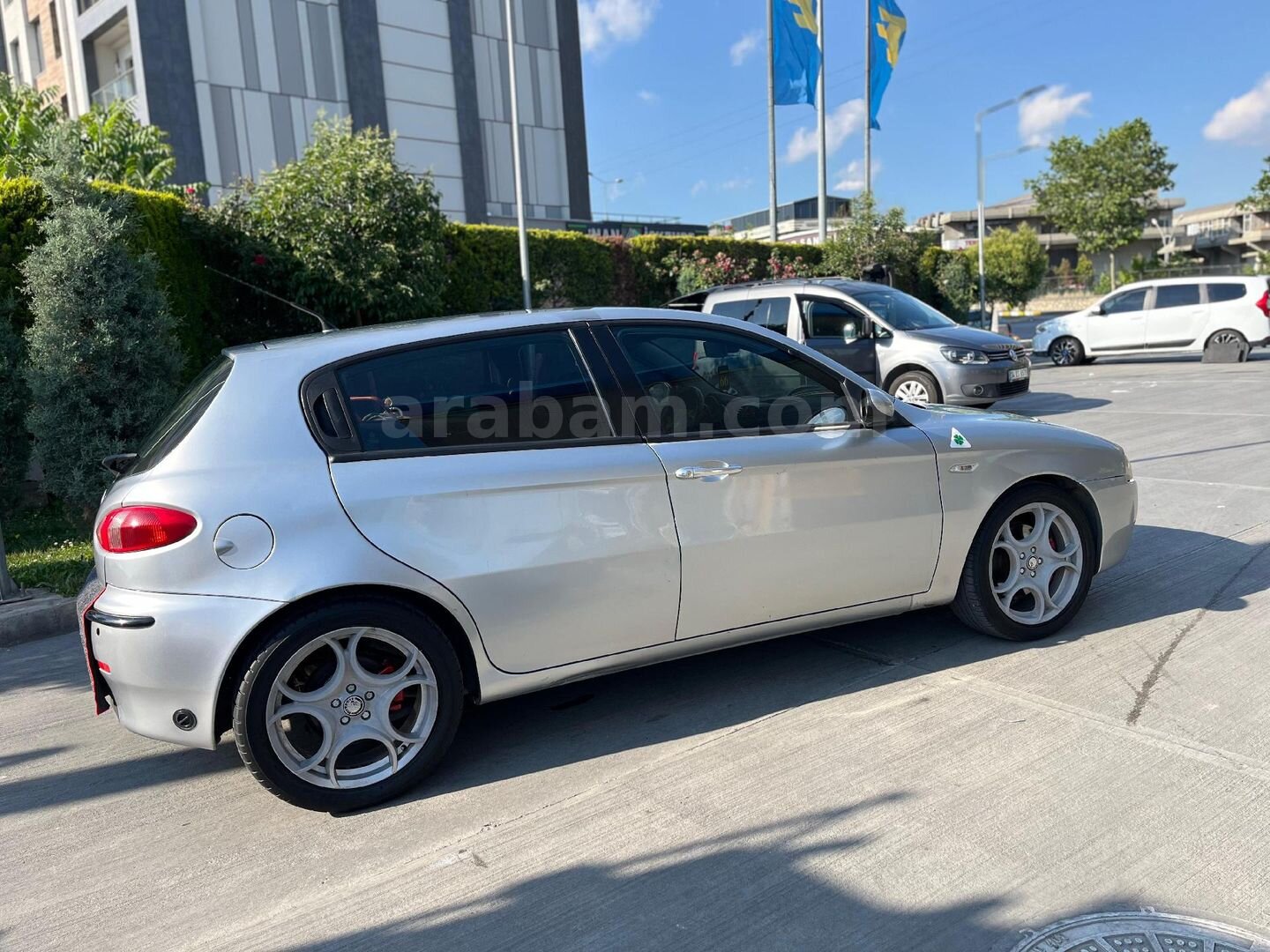 Sahibinden Alfa Romeo 147 1.6 TS Distinctive 2004 Model İstanbul 283.000 km Gri 5