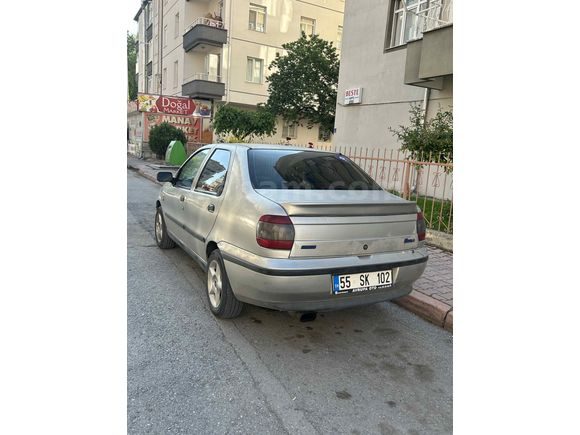 2001 model Siena
