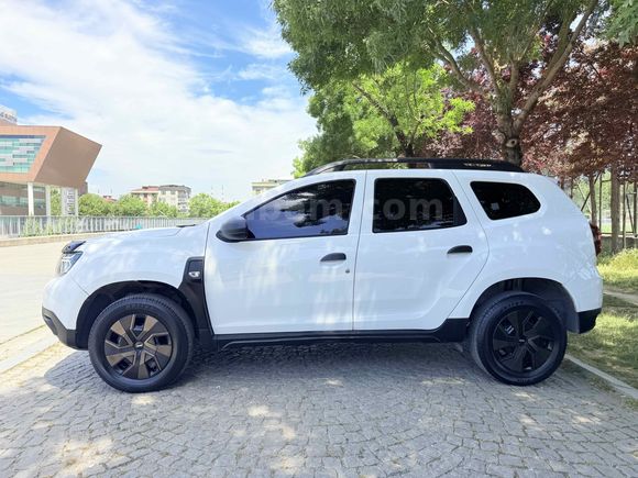 Galeriden Dacia Duster 1.3 Tce Essential 2023 Model İstanbul