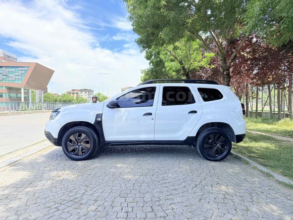 Galeriden Dacia Duster 1.3 Tce Essential 2023 Model İstanbul