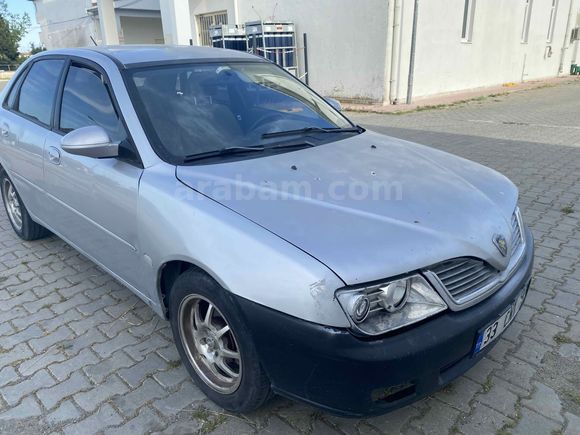 Düşük km-Hatchbackle takas
