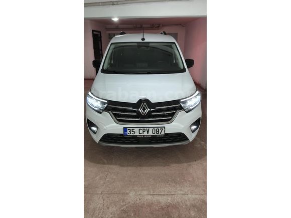 Sahibinden Renault Kangoo Multix 1.5 BluedCi Iconic 2025 Model