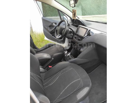 Sahibinden Peugeot 208 1.4 HDi Active 2013 Model