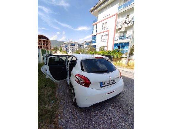 Sahibinden Peugeot 208 1.4 HDi Active 2013 Model