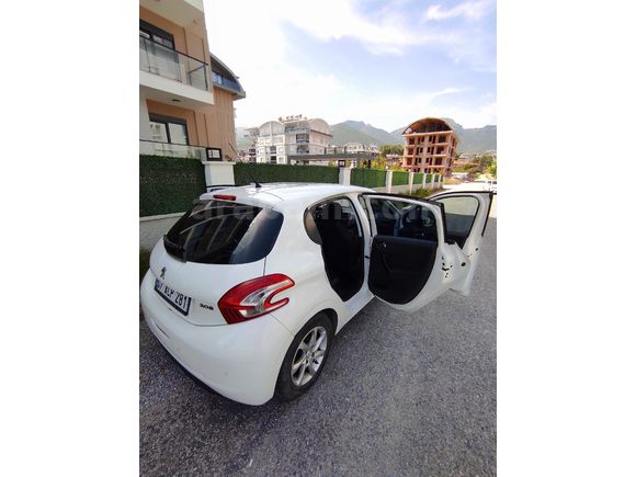 Sahibinden Peugeot 208 1.4 HDi Active 2013 Model
