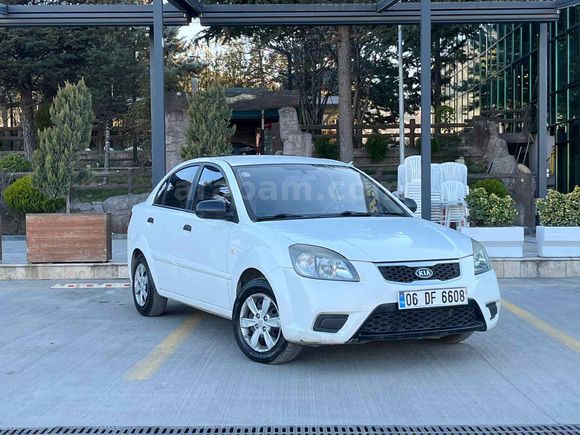Sahibinden Kia Rio 1.4 EX Trend 2011 Model Ankara