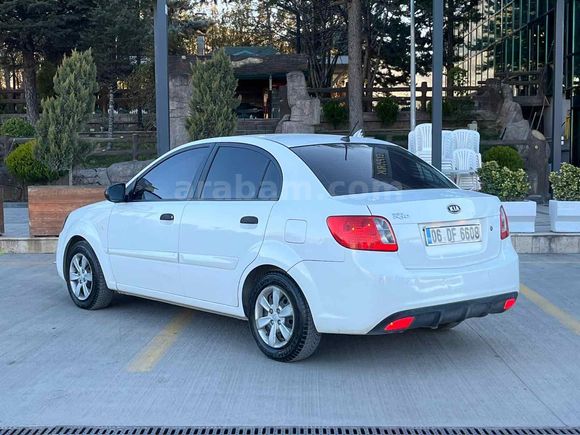 Sahibinden Kia Rio 1.4 EX Trend 2011 Model Ankara