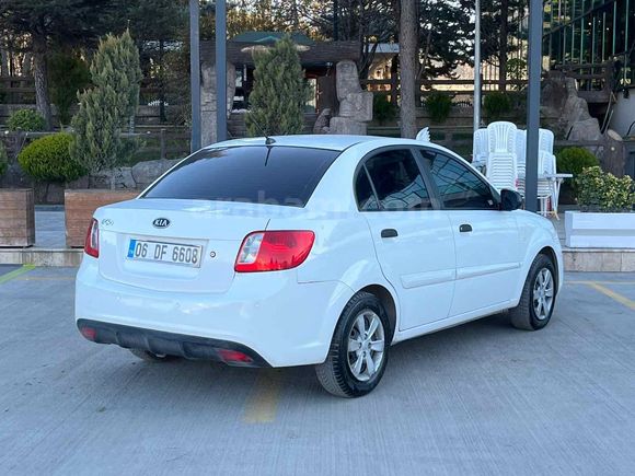 Sahibinden Kia Rio 1.4 EX Trend 2011 Model Ankara