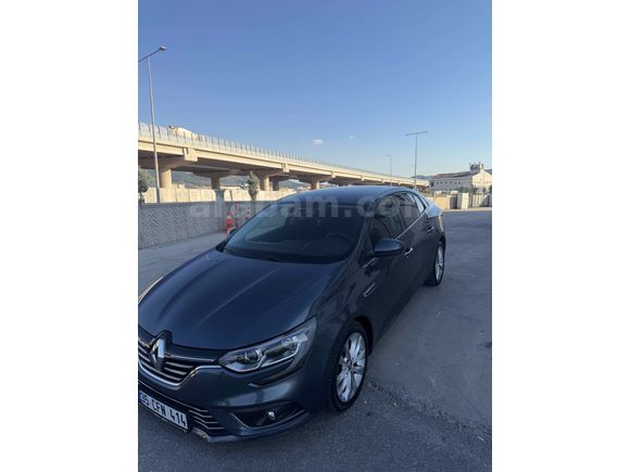 Sahibinden Renault Megane 1.5 dCi Touch 2018 Model 