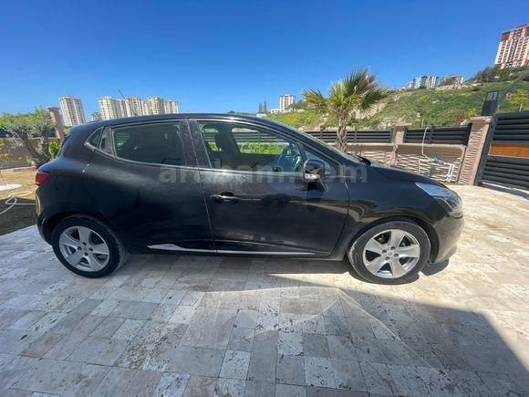 Sahibinden Renault Clio 1.2 Icon 2012 Model