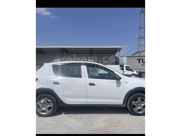Sahibinden Dacia Sandero 0.9 TCe Stepway Easy-R 2020 Model Şanlıurfa 92.000 km Beyaz