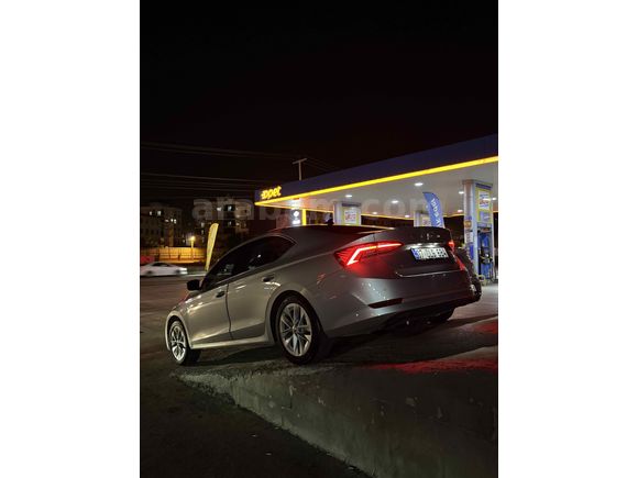 Hatasız kusursuz sahibinden 2023  1.0 e tec octavia