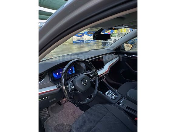 Hatasız kusursuz sahibinden 2023  1.0 e tec octavia