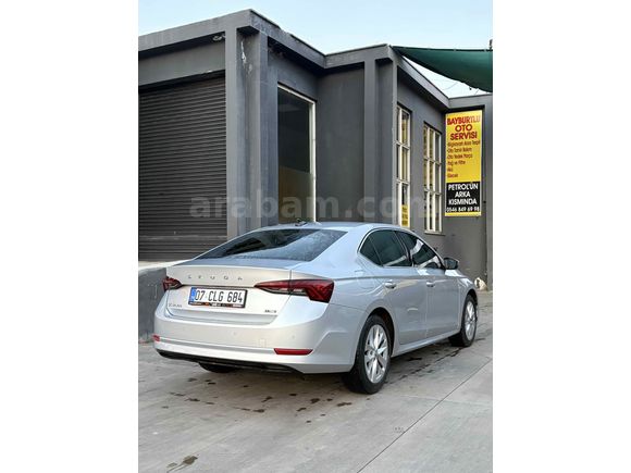 Hatasız kusursuz sahibinden 2023  1.0 e tec octavia