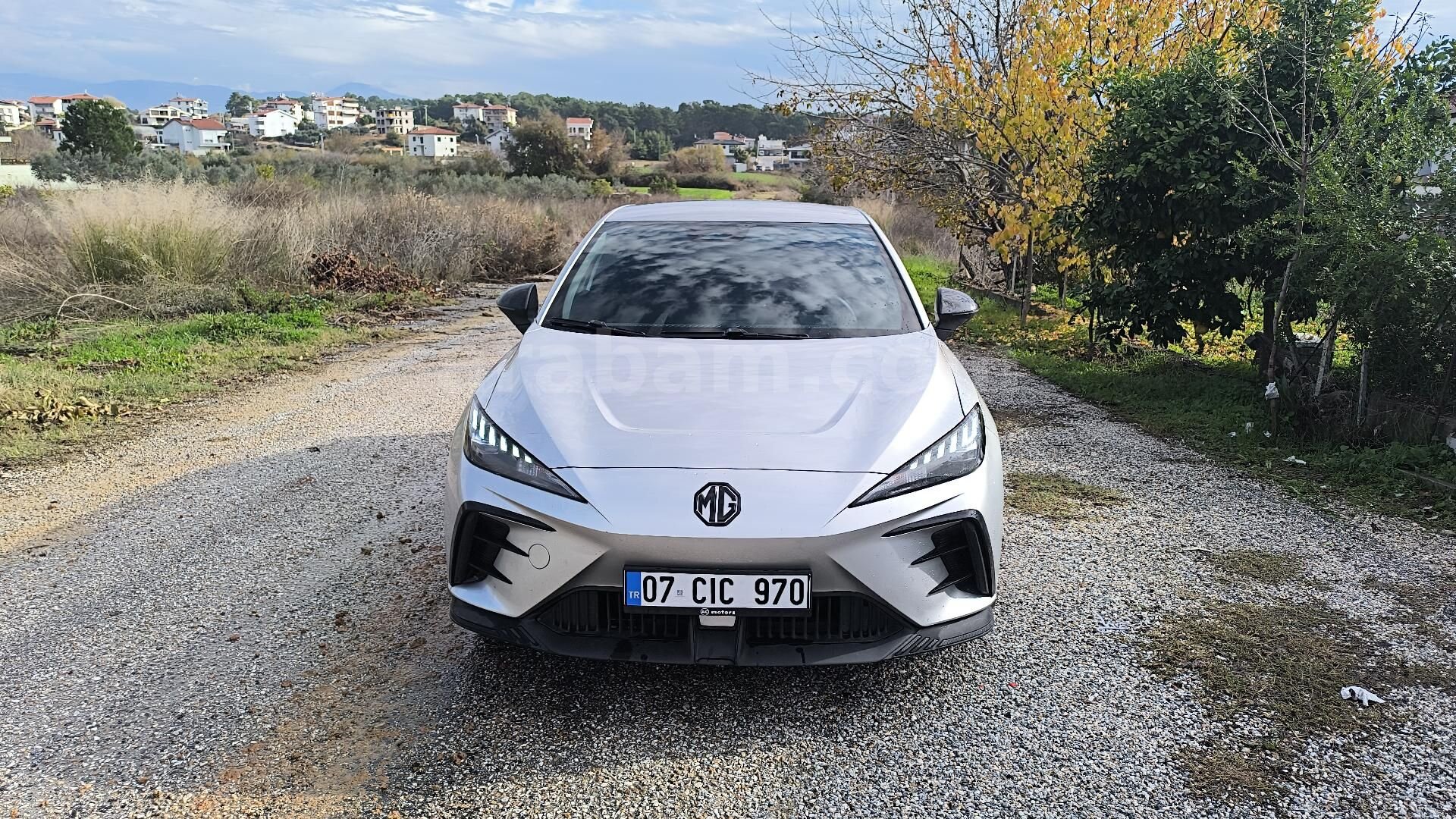 Sahibinden MG MG4 Comfort 2023 Model Antalya 67.500 km Gri 1