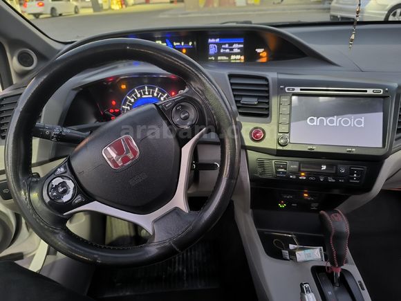 2013 model ağır hasarlı FB7aracim satılıktır aile için ideal bir araçtır
