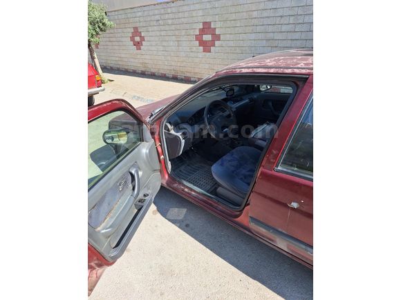 Uygun Fiyatlı Günlük Araç 1996 Clio Lpgli