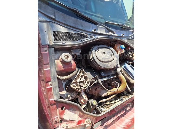 Uygun Fiyatlı Günlük Araç 1996 Clio Lpgli