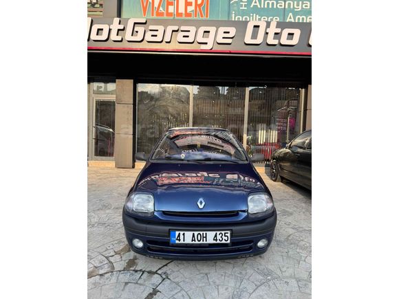 Sahibinden Renault Clio 1.4 RTA 2000 Model 