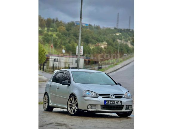 GOLF 5 COMFORTLİNE EXTRALI TEMİZ