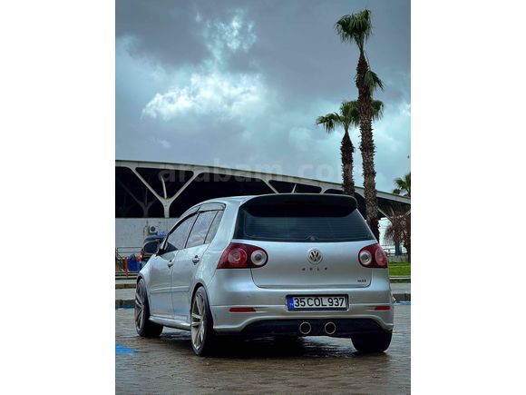 GOLF 5 COMFORTLİNE EXTRALI TEMİZ