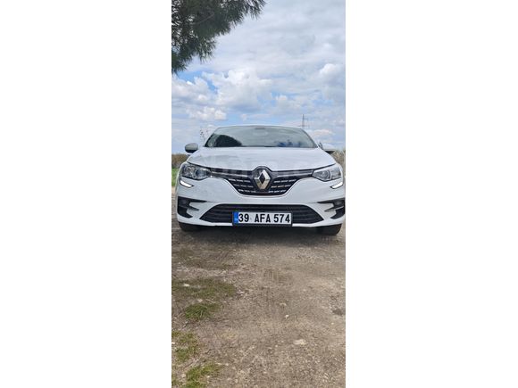 Sahibinden Renault Megane 1.3 TCe Joy Comfort 2022 Model