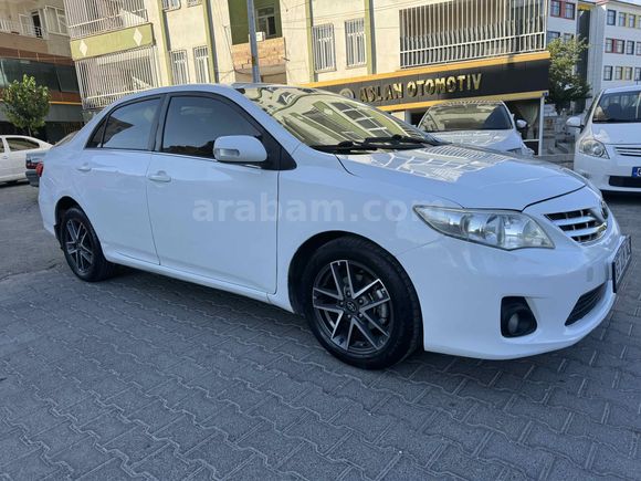 OTOMATİK Toyota Corolla 1.4 D-4D Elegant 2012 Model Şanlıurfa