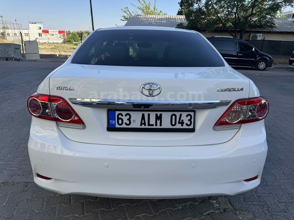 OTOMATİK Toyota Corolla 1.4 D-4D Elegant 2012 Model Şanlıurfa
