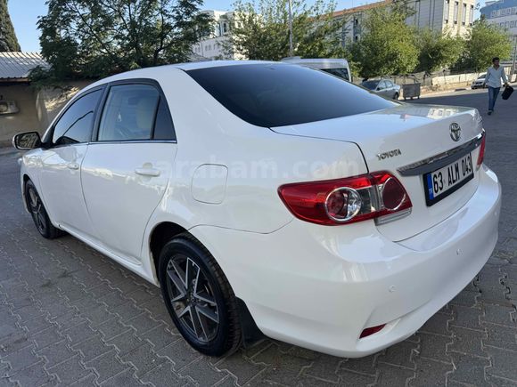OTOMATİK Toyota Corolla 1.4 D-4D Elegant 2012 Model Şanlıurfa