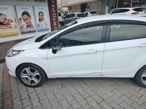 Sahibinden Ford Fiesta 1.4 TDCi Trend (Aracımın motoru yeniden yapılmıştır.)2010 Model