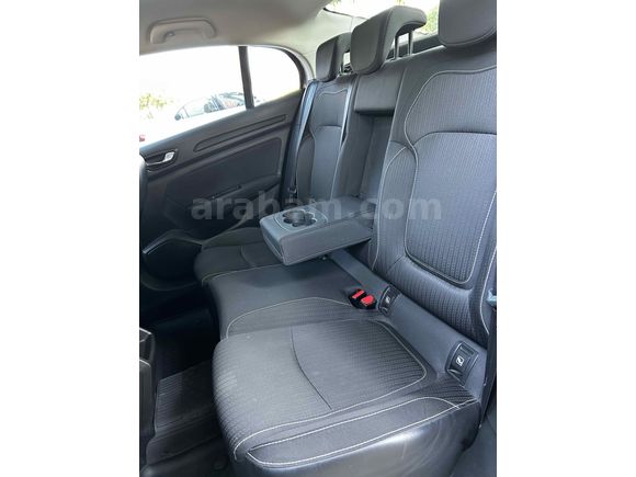 Sahibinden Renault Megane 1.5 dCi Touch 2017 Model Mersin