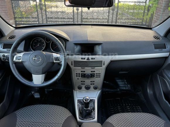 SEÇ OTOMOTİVDEN OPEL ASTRA 229.000 KMDE