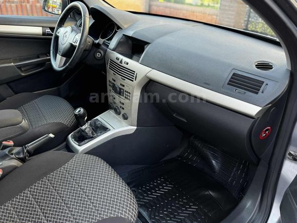 SEÇ OTOMOTİVDEN OPEL ASTRA 229.000 KMDE